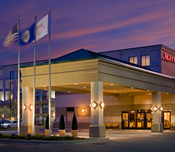 minneapolis airport marriott offer